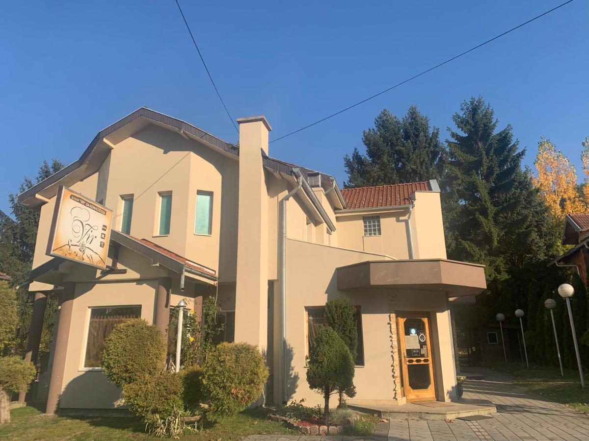 Garni Hotel Vir Vrnjačka Banja Exterior foto