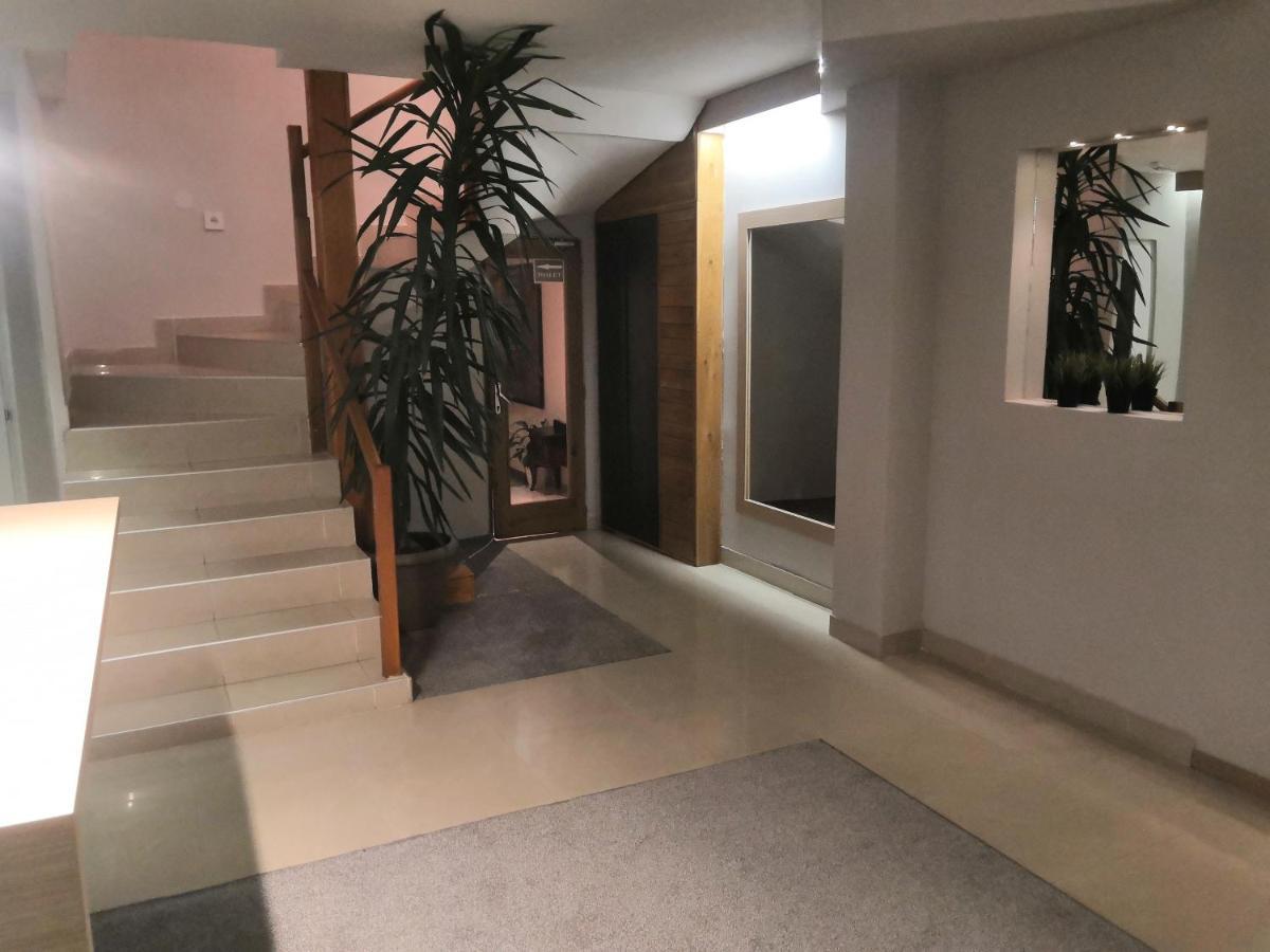Garni Hotel Vir Vrnjačka Banja Exterior foto