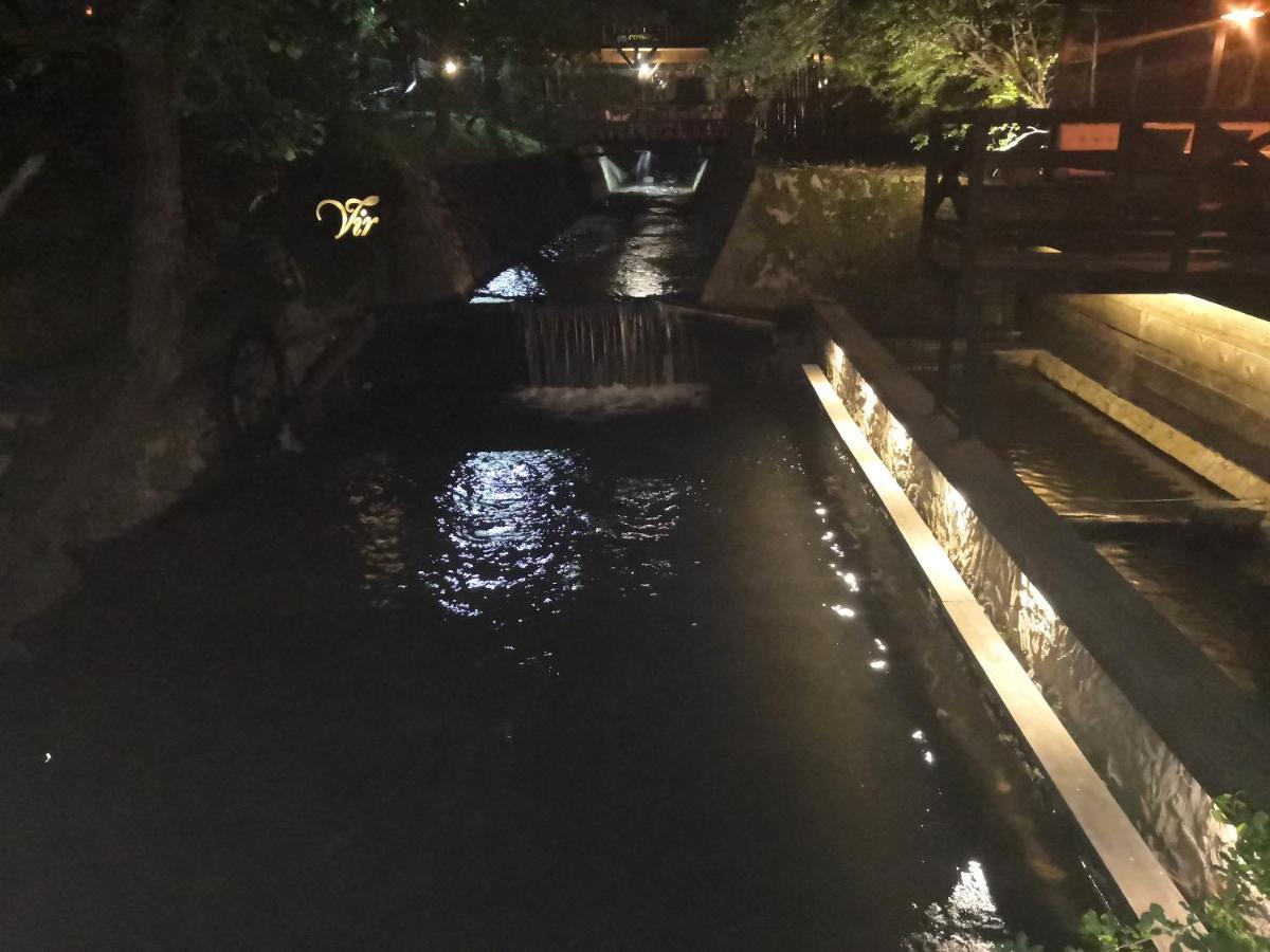 Garni Hotel Vir Vrnjačka Banja Exterior foto